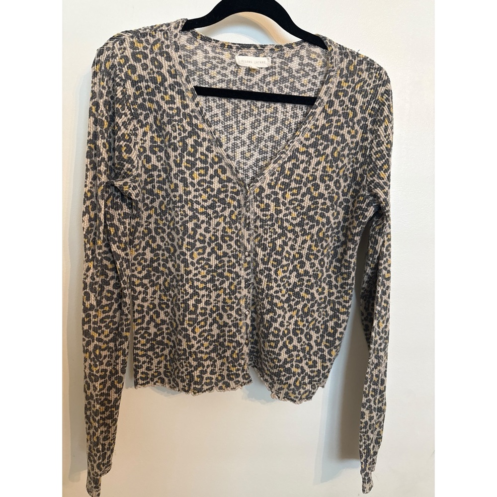 Gilded Intent by Buckle Cheetah Print Thermal Top Snap Button Front Long Sleeve